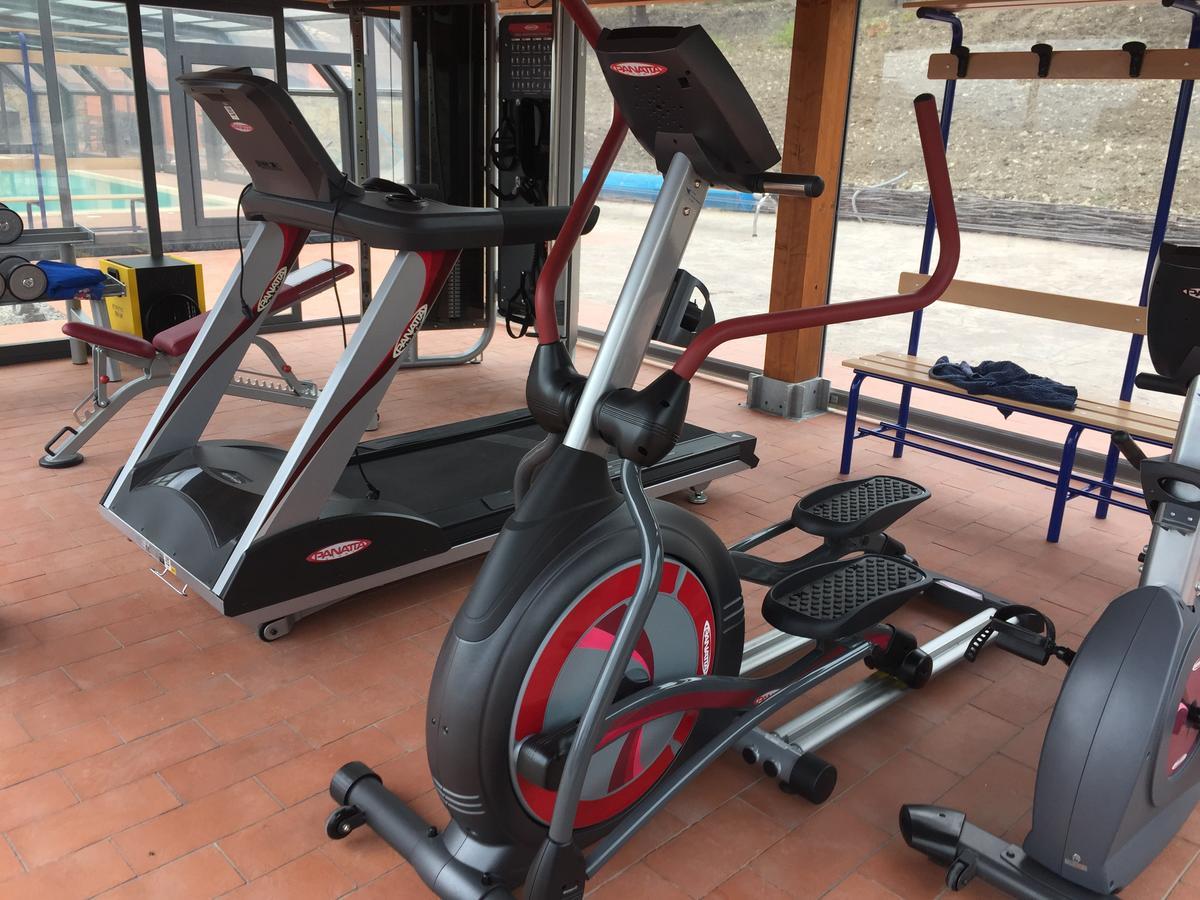 Resort San Nicola - Restaurant And Wellness Fitness Polizzi Generosa Exteriör bild